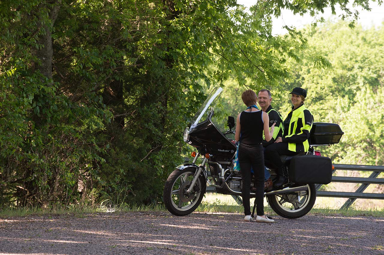 Behind the scene by Isabelle Guillen