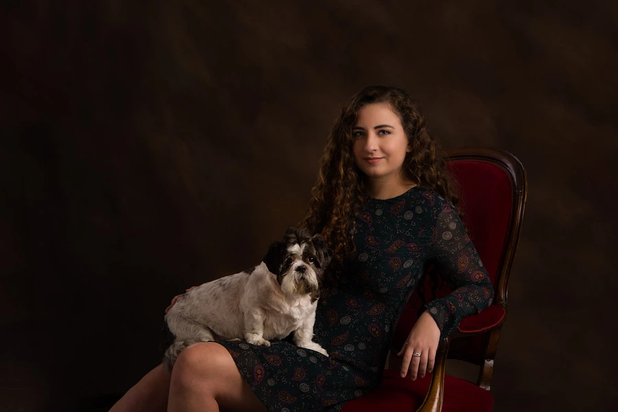 Audra photographed by Isabelle Guillen. An example of Senior portait with a vintage twist.